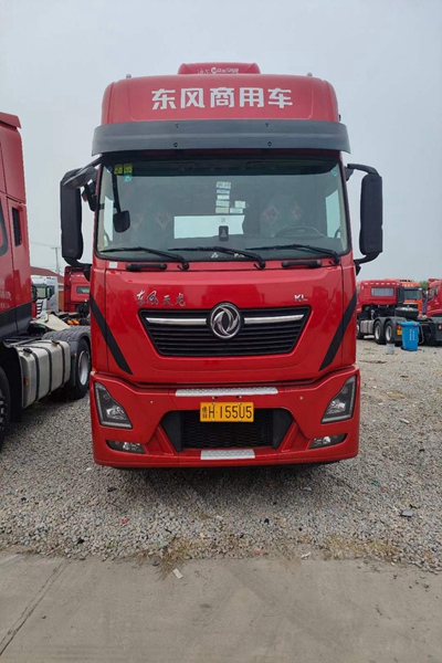 二手國(guó)六牽引車